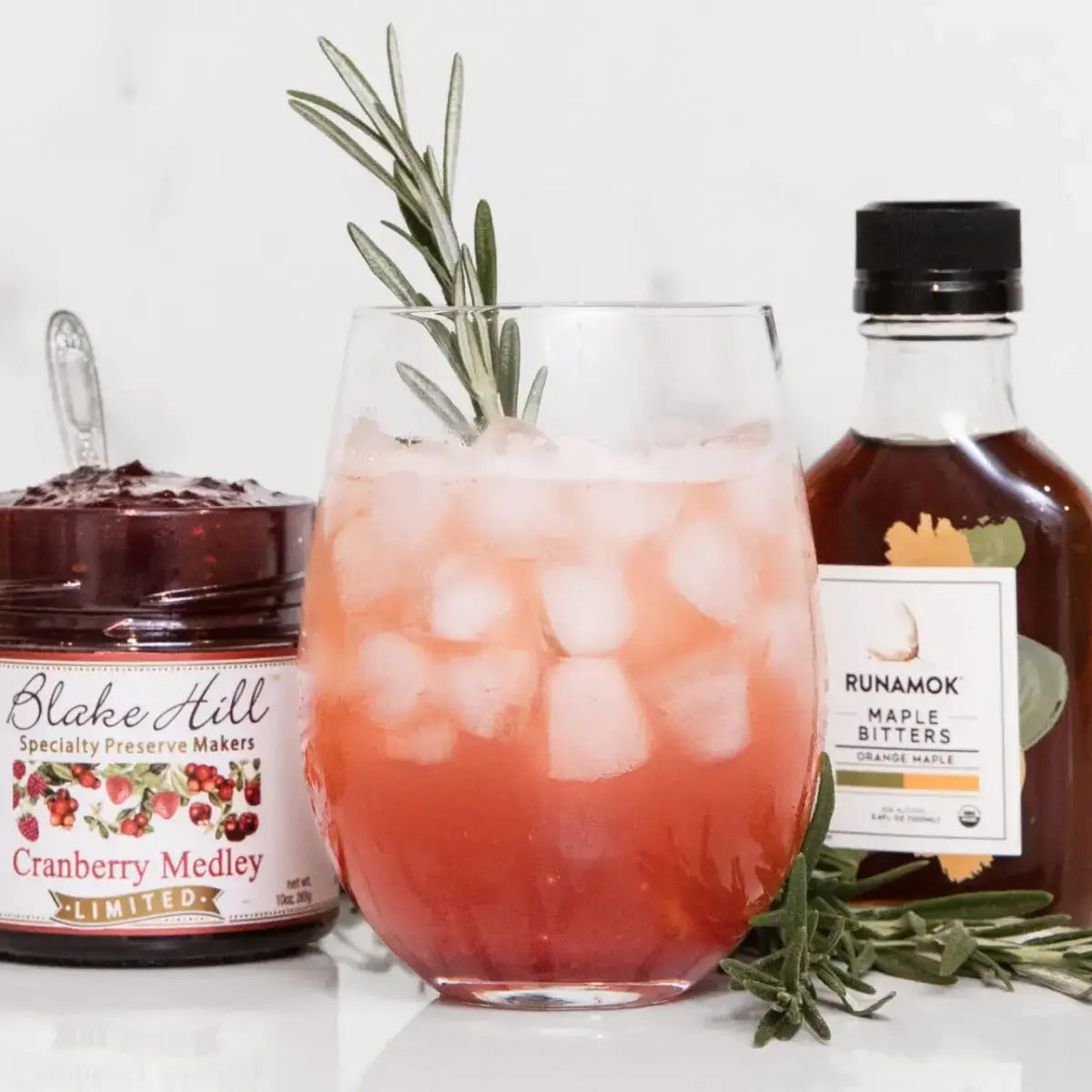 runamok maple syrup - runamok-mixers-recipes-cranberry-fizz